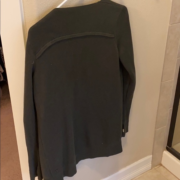 Lululemon Green Cardigan. Size Small - Picture 3 of 6